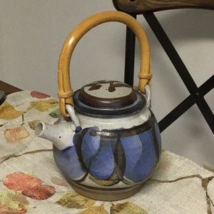 Vintage Accents - Pottery Teapot Vintage Accents - Pottery Teapot